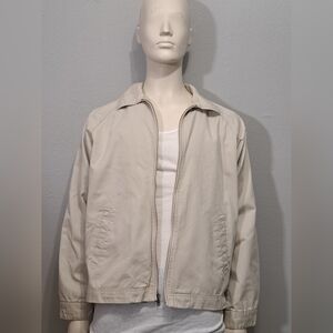 Izod beige men's midweight rain-resistant jacket, Size M.